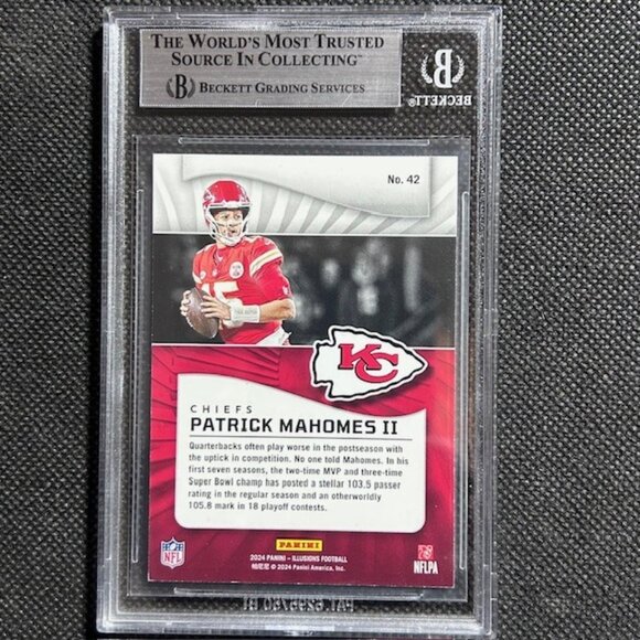 2024 Panini Illusions Patrick Mahomes #42 Gold Parallel SSP /25 Chiefs BGS 8.5 - Picture 4 of 4